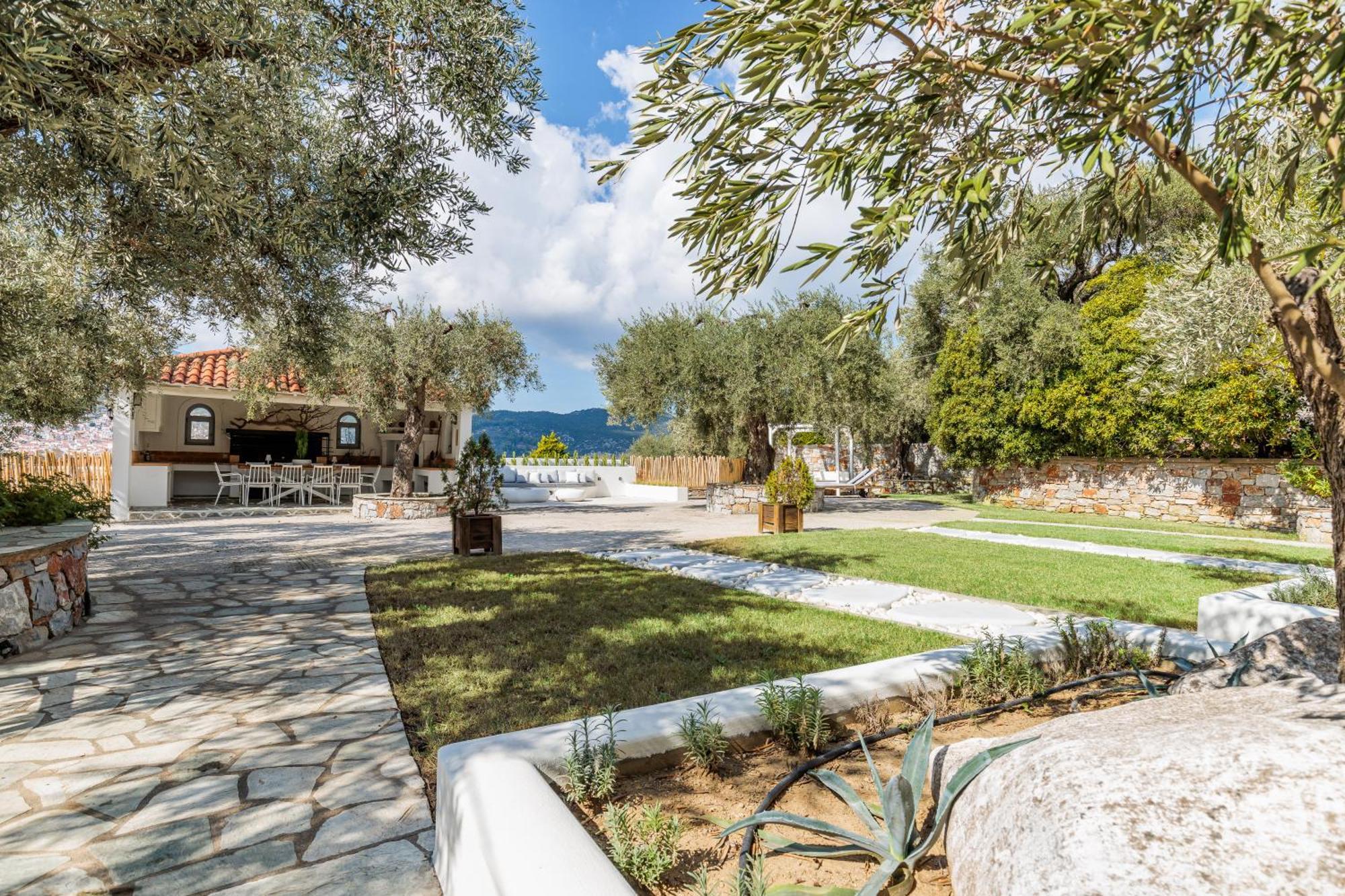 Evlalia Studios & Villas Skopelos Town Exterior photo