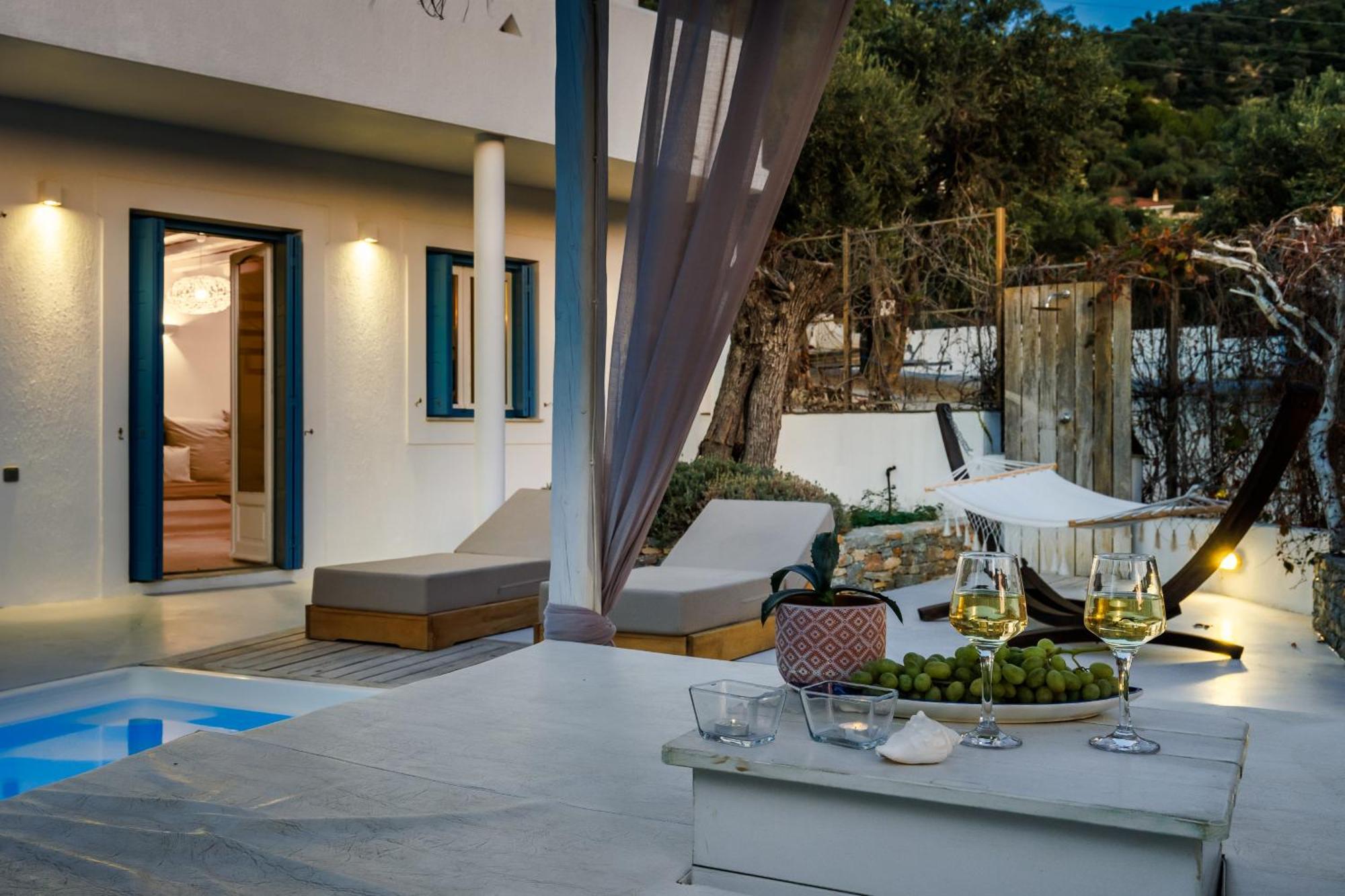 Evlalia Studios & Villas Skopelos Town Exterior photo